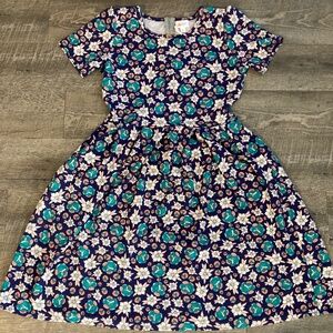 XL purple white daisy Lularoe Amelia dress